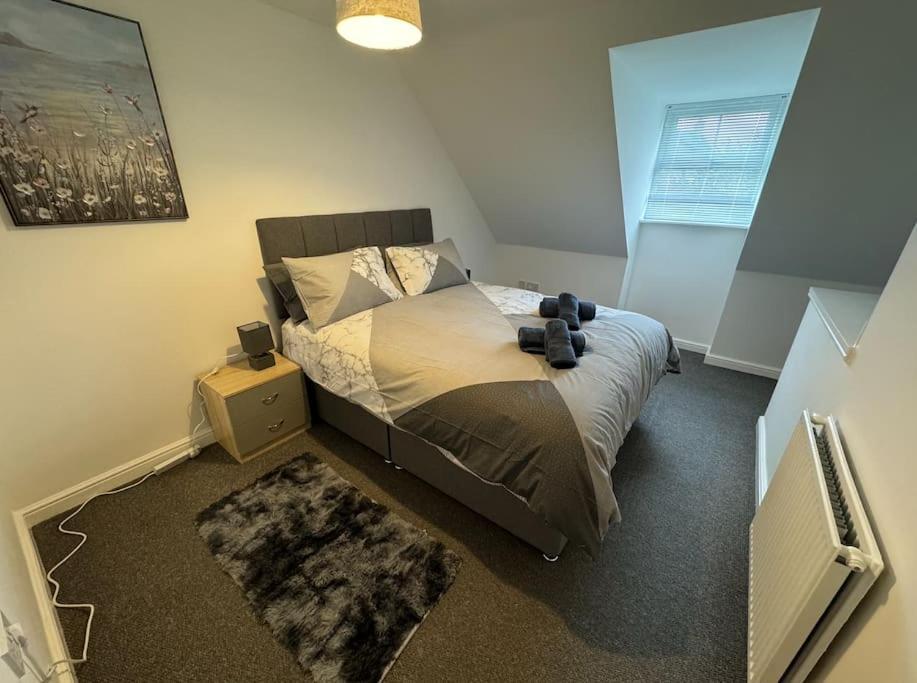 Modern Townhouse - 3 Bed 2.5 Bath 2 Private Gated Parking Villa Wellingborough Bagian luar foto
